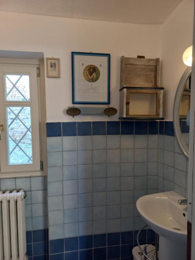 Il Giardino Di Olivia Lägenhet Guarene Exteriör bild